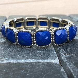 Blue and diamond square bracelet